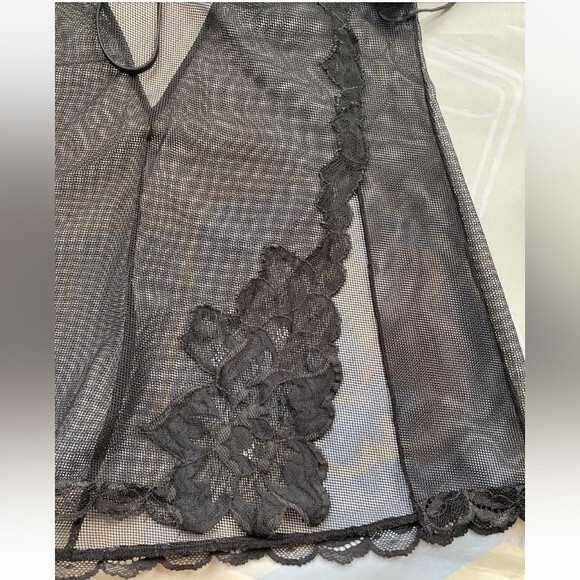 Victoria’s Secret Lingerie Chemise Slip Teddy Babydoll Black Mesh W Lace… - Picture 12 of 12